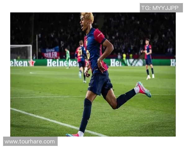 百大足球退役球星名单及其辉煌职业生涯回顾 百大足球退役球星名单及其辉煌职业生涯回顾