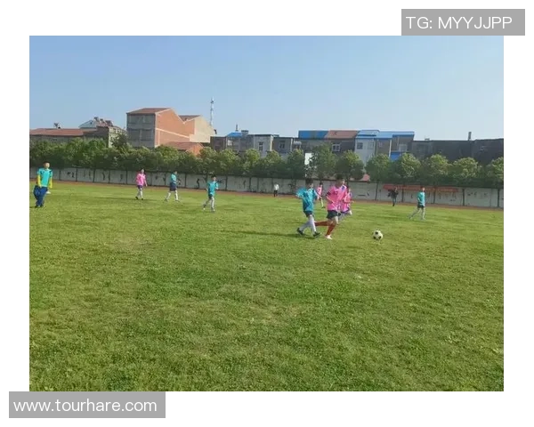 绿色足球星辉闪耀赛场展现未来之星风采