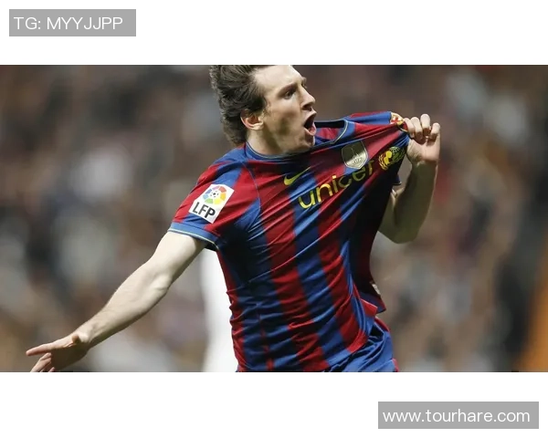 足球卫星球星壁纸精选 展现足球巨星风采与荣耀时刻