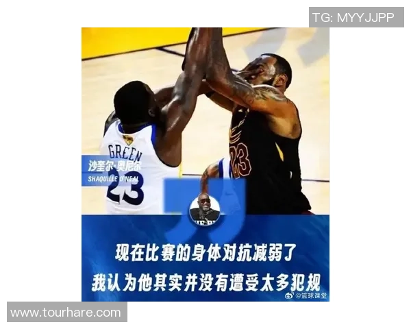 足球球星公开批评詹姆斯表现引发热议 揭示运动员间的激烈竞争与挑战 足球球星公开批评詹姆斯表现引发热议 揭示运动员间的激烈竞争与挑战